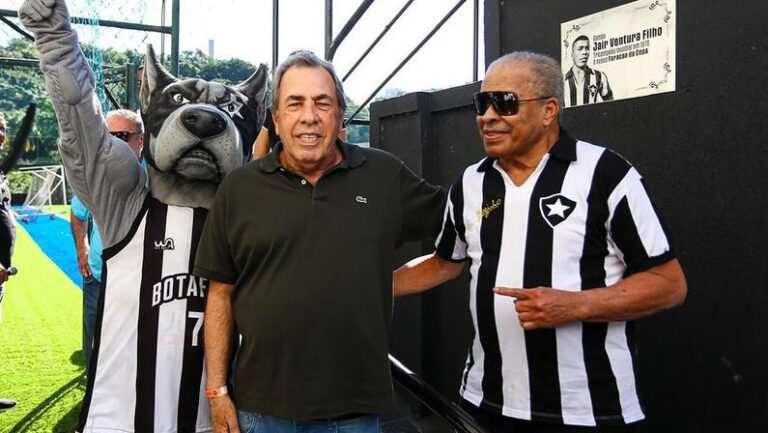 Homenagem Ao Furacão: Botafogo Inaugura 'Tapetinho De General' E Batiza Campo Com O Nome Do Ídolo Jairzinho