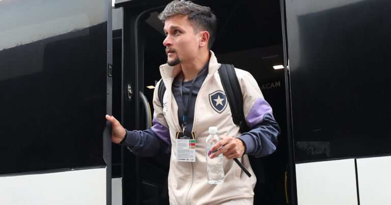 Botafogo Anuncia Escalação Para Juventude Com Novidades: Chris Ramos Entra, Artur Fica Fora