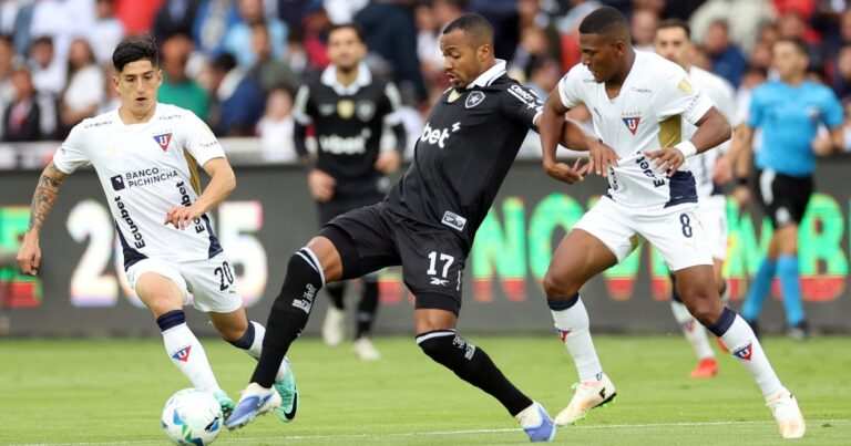 Botafogo Perde Para A Ldu Em Quito E Dá Adeus Ao Sonho Do Bi Da Libertadores