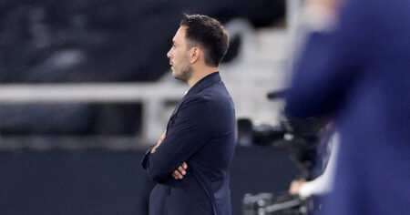 John, Neto Ou Léo Linck? Davide Ancelotti Detalha Concorrência Entre Goleiros Do Botafogo Disputa Goleiros Botafogo Ancelotti Libertadores 2025