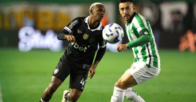 Jeffinho Volta A Brilhar No Botafogo Após Lesão E Segura Desabafo Em Vitória Histórica: &Quot;Fiquei Com Palavras Engasgadas&Quot;