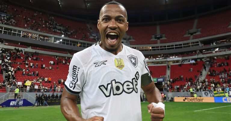 Marlon Freitas Botafogo Selecao Bola De Prata Brasileirao 2025
