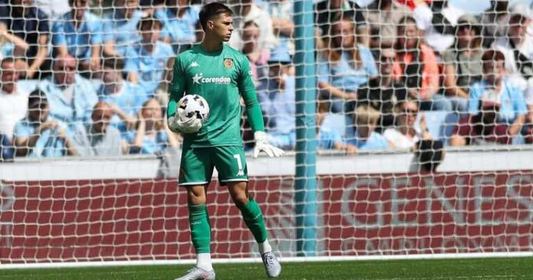 West Ham Reacende Interesse Em John Do Botafogo E Mira Goleiro Croata No Mercado Da Bola