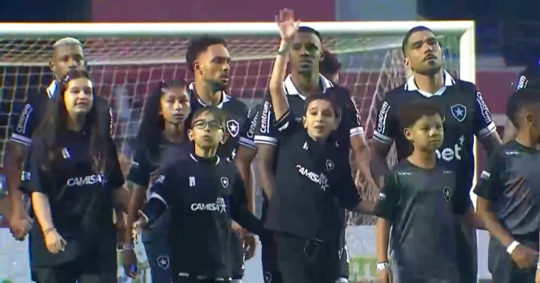 Botafogo Abandona Identidade Histórica? Críticas Apontam Perda Do Estilo Avassalador Em 2025