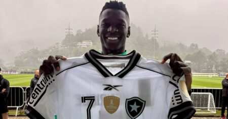 Botafogo Revela Camisa 7 Branca 2025/2026 Para Luiz Henrique: “Símbolo Pantera Em Jogos Históricos” Botafogo Revela Camisa 7 Branca 2025/2026 Para Luiz Henrique: &Quot;Símbolo Pantera Em Jogos Históricos&Quot;