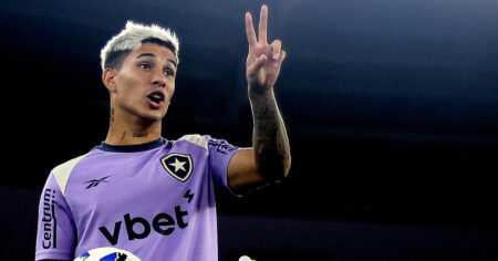 Botafogo Define Escalação Com Ponte E Savarino Contra Vasco; Dúvidas No Ataque Em Jogo Decisivo