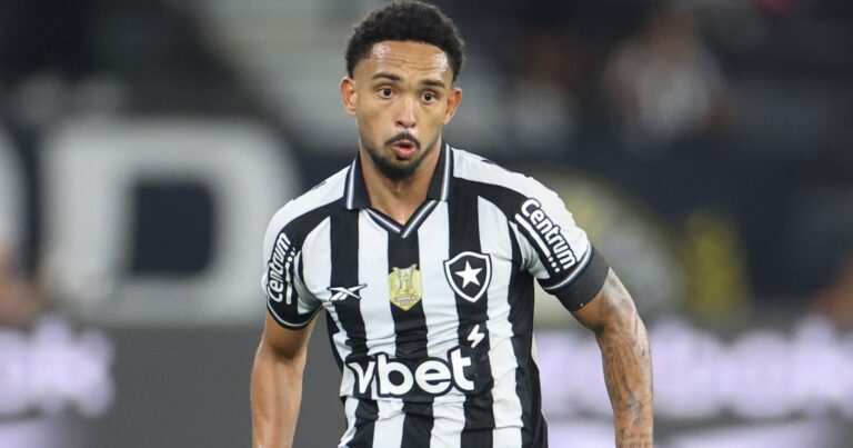Botafogo Reforça Time Com Retorno De Titulares Para Duelo Contra São Paulo; Veja Provável Escalação