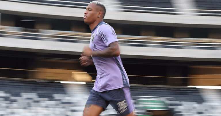 Danilo Tem Desconforto Muscular, Mas Botafogo Relaciona Volante Para Clássico Contra Vasco Na Copa Do Brasil
