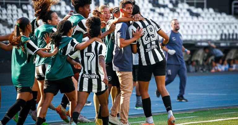 Botafogo Encara Flamengo Em Final Histórica Do Brasileiro Feminino Sub-20 Por Título Inédito