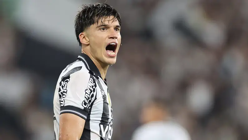 Joaquín Correa Em Ação Pelo Botafogo