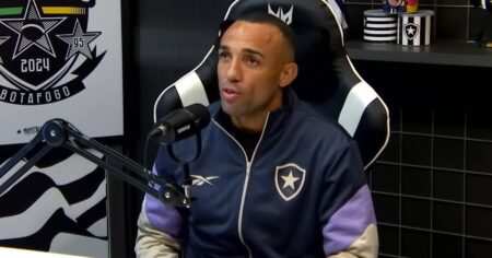 Marçal Revela Recusa A Propostas De Rivais Cariocas Antes De Retorno Ao Botafogo: “Não Me Via Em Outro Clube” Marçal Revela Recusa A Propostas De Rivais Cariocas Antes De Retorno Ao Botafogo: &Quot;Não Me Via Em Outro Clube&Quot;