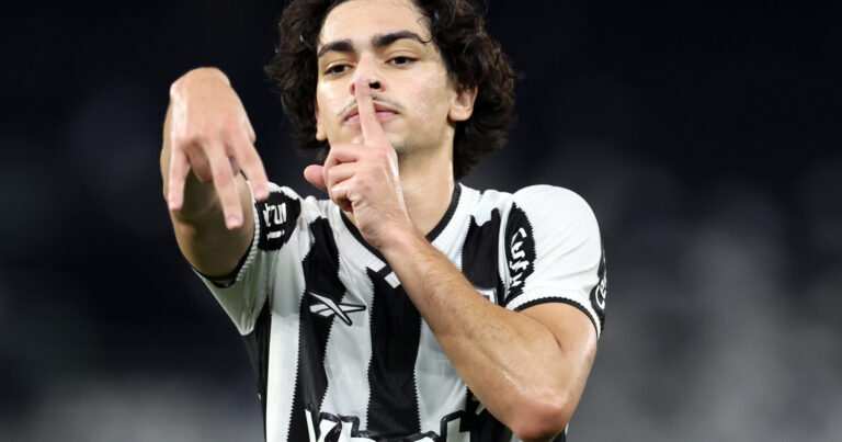 Matheus Nascimento: Ex-Técnico Do Botafogo Aponta Defasagem Formativa E Projeta Evolução Do Atacante